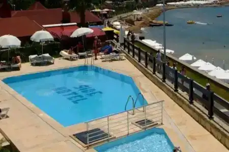 Side Beach Club - 8