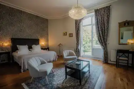 Hôtel Chateau De Sully - 62