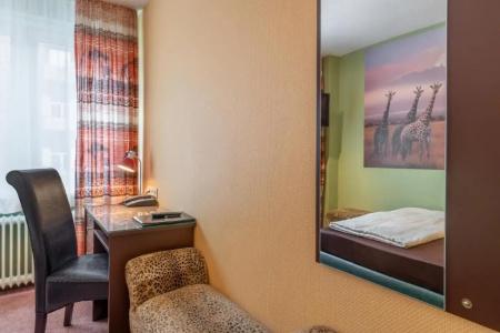 Arosa Düsseldorf Oberkassel - 22