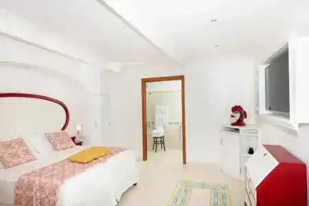 Eden Roc Suites - 375