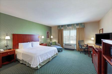 Hampton Inn & Suites West - 2