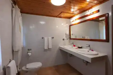 Cote d'or Lodge - 78