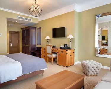 Best Western Plus Market Square Lviv - 65