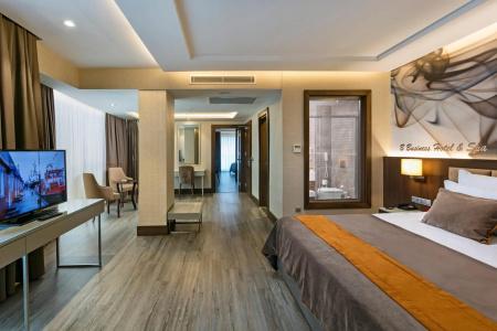 B Business & Spa - 2