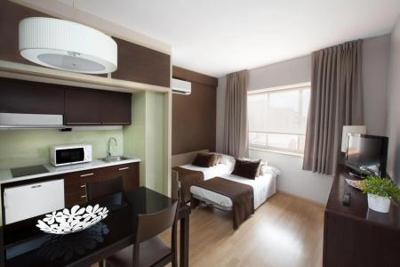 ApartSenator Barcelona - 6