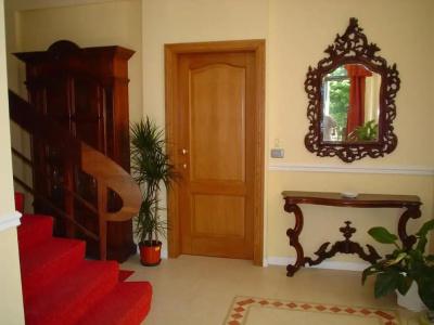 Petit Chateau - 11