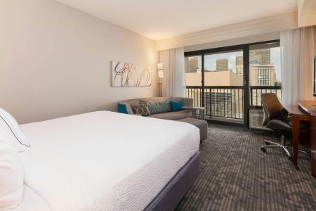 Courtyard by Marriott Downtown - 21