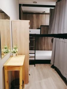 White House Hostel - 20