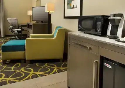 Hilton Garden Inn - 29
