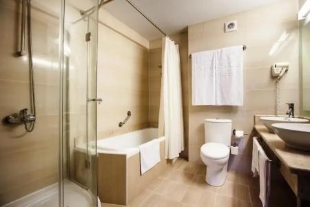 Maxi Park & Spa - 15