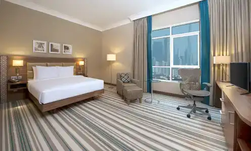 Hilton Garden Inn Dubai Al Mina - Jumeirah - 5