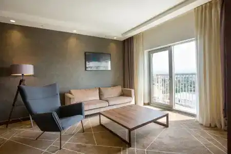 Sheraton - 113