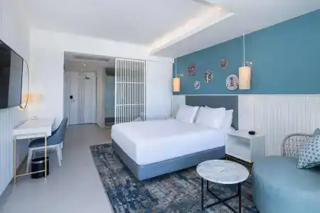 Hilton Skanes Beach - 3