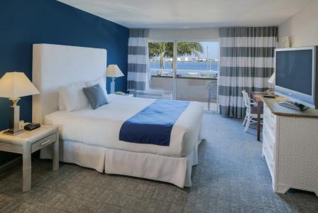 Bay Club and Marina - 6