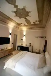 Casa Nostra Luxury Suites - 71