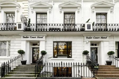 Tudor Court - 20