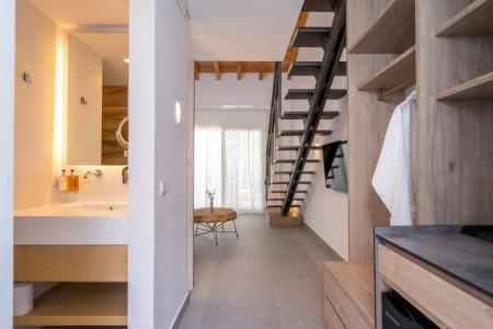 Mirablue Luxury Residences - 64