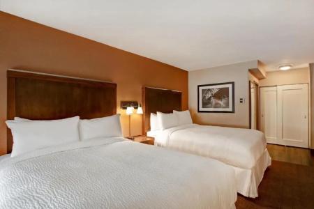 Four Points by Sheraton - 41