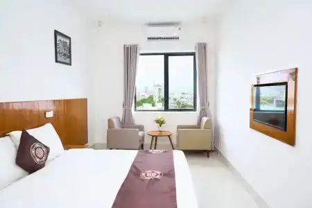 Da Nang Bay - 32