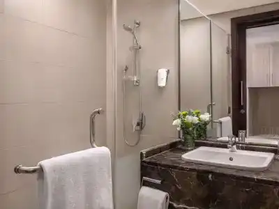 Ibis Styles Dragon Mart Dubai - 9
