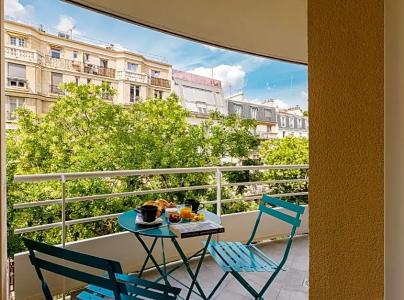 Quality & Suites Bercy Bibliothèque by HappyCulture - 57