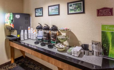 Quality Inn San Antonio Fiesta at Six Flags - 13