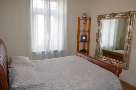 St. Lazaros Studios - 26