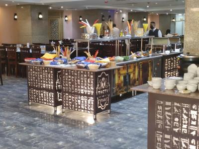 Elite Regency Pyramids view - 13