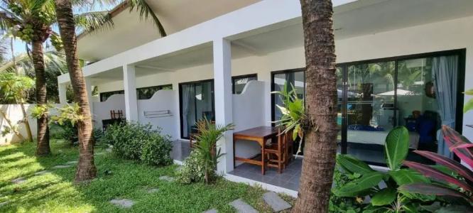 Lotus Bleu Resort & Restaurant - 86