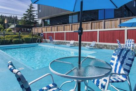 Coachman Inn - 13