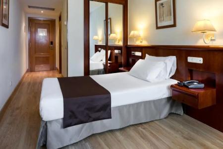Rafaelhoteles Ventas - 64