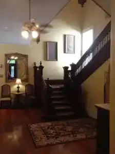 The Queen Anne - 29