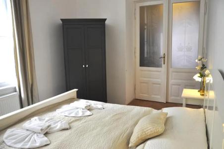 Charles Bridge Premium - 51