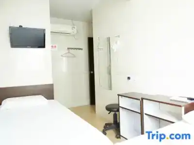 Hung Kiu - 31