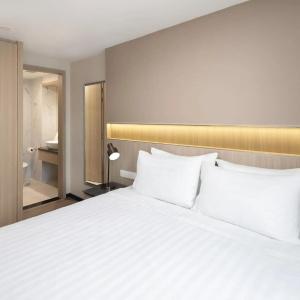 Park Avenue Clemenceau (SG Clean) - 26