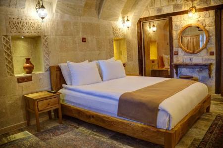 Calypso Cave Suites - 1