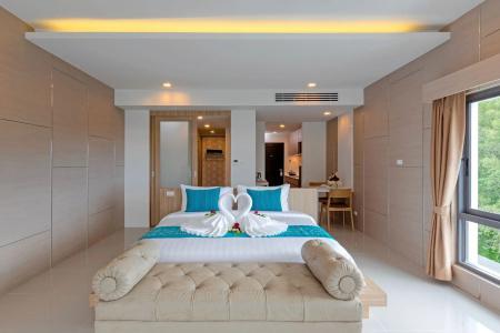 Patong Bay Hill Resort - Sha Plus - 1
