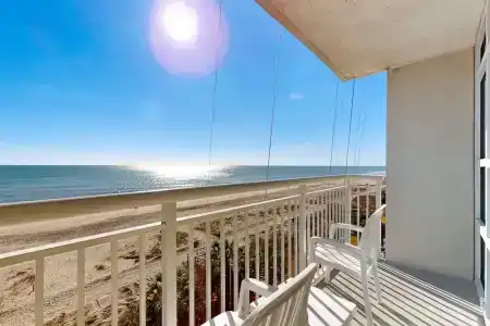 Carolinian Beach - 36