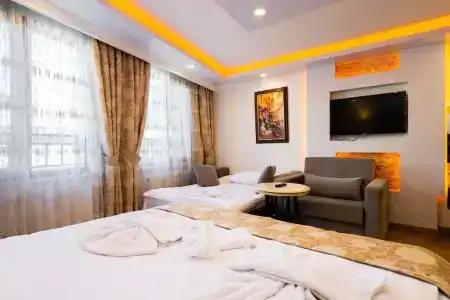 Harbour Suites Old City - 73