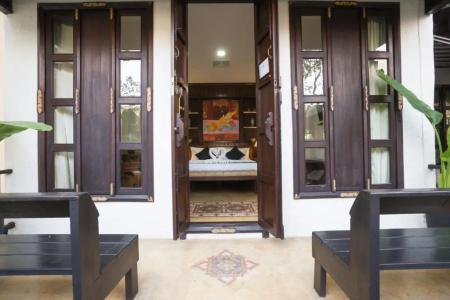 Cheva Gallery Boutique - 16