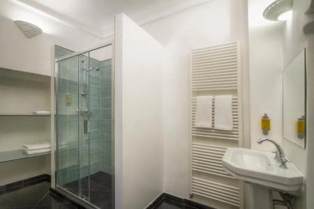 At the Black Star -Charming Romantic Suites and Apartments - 55