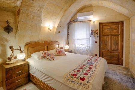 Tulip Cave Suites - 34