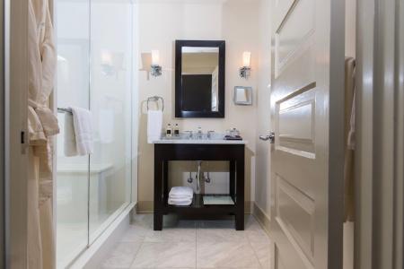 Stonehurst Place Bed & Breakfast - 9
