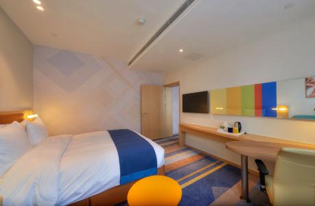Holiday Inn Express Shanghai Zhenping, An Ihg - 4