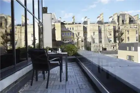 Como The Halkin - 13