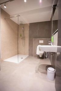 Circle Inn - 113