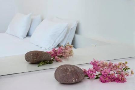 Kanale's Rooms & Suites - 103