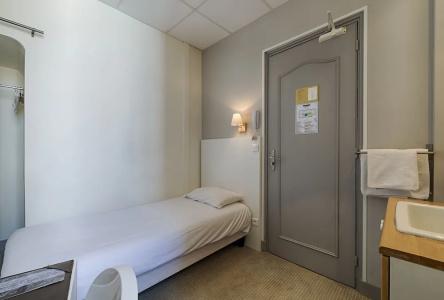 hôTel p.l.m. - 22