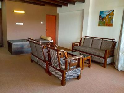 Manudi Glenfallsedge Rest - 90