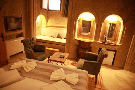 Sarnich Cave Suites - 26